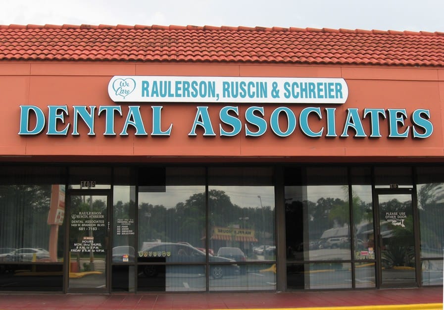 Dental Associates Sign